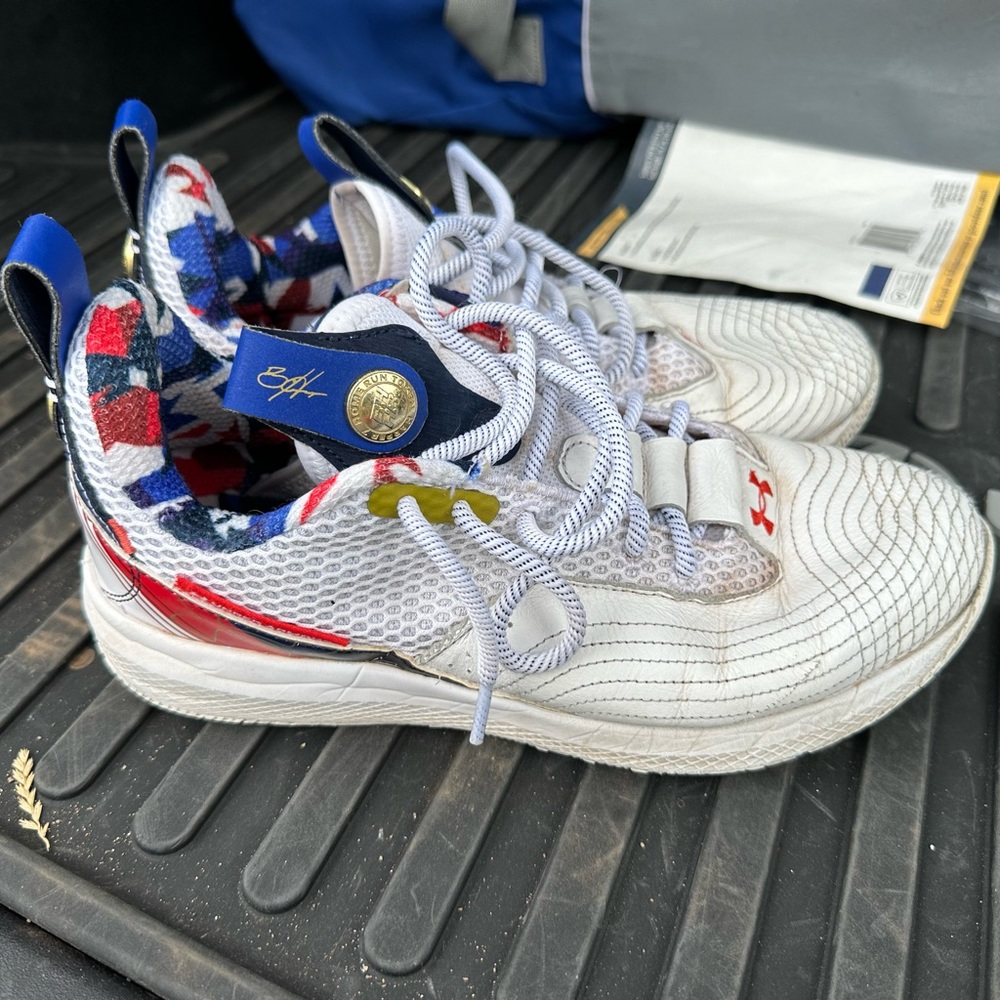 Trout 7 Turf